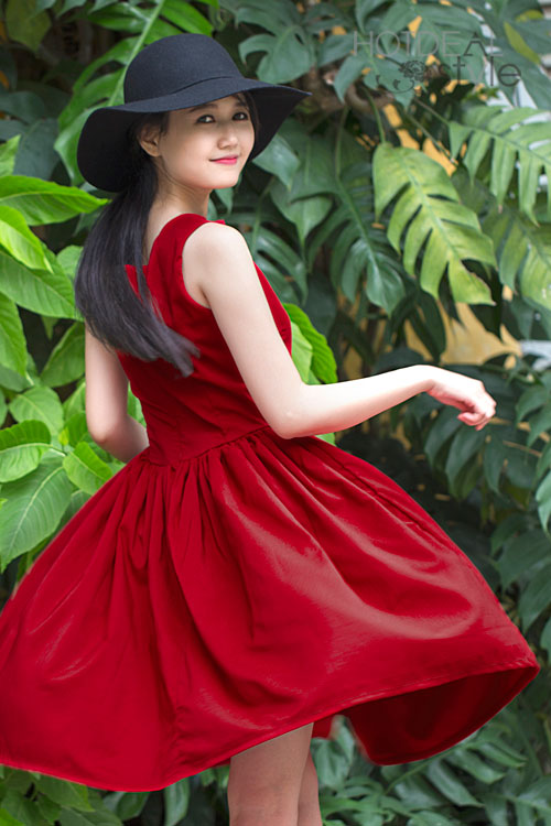 Đầm X&ograve;e Vintage Cổ Điển